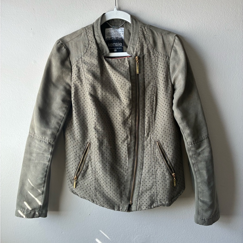 Kensie Perforated Faux Suede Moto Jacket – Olive, Size Medium